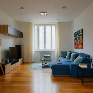 https://the-kingdom-bb.italymilanhotels.net